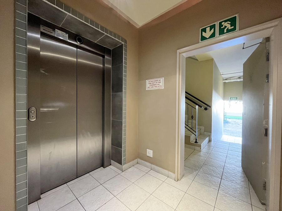 To Let 2 Bedroom Property for Rent in Rosendal Western Cape